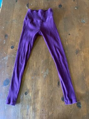 PINK Victoria's Secret Girls Ribbed Purple Leggings